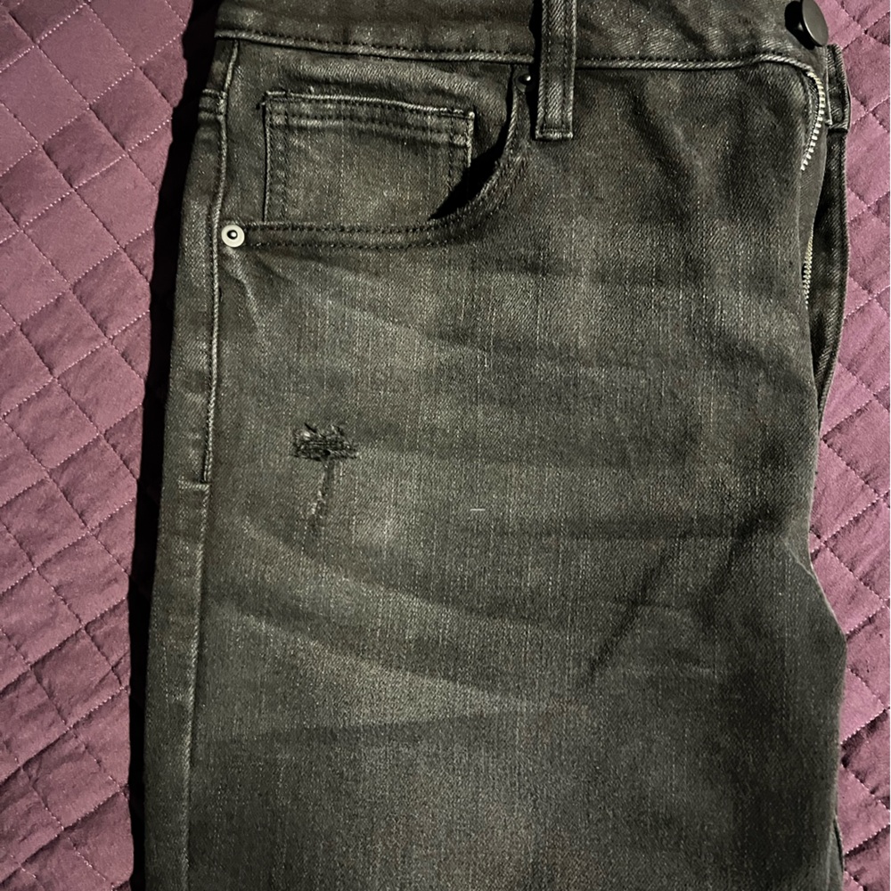 Black Distressed Flare Male Jeans. Size 34x34 New Never Worn!!